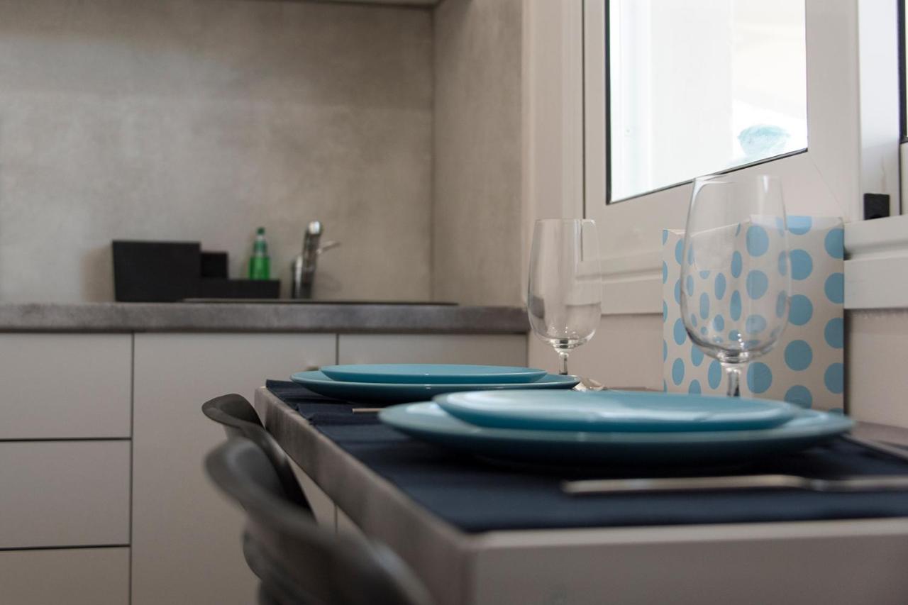 Appartement El Greco Bright, Airy Penthouse In Trendy Petralona à Athènes Extérieur photo